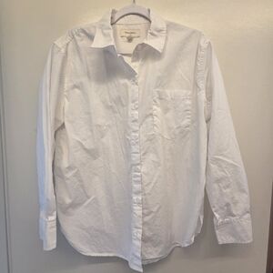 Banana Republic White Long-Sleeve Dress Shirt with Chest Pocket L